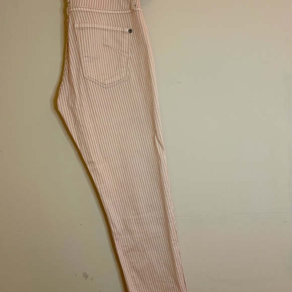 James Jeans twiggy crop - Picture 2 of 6